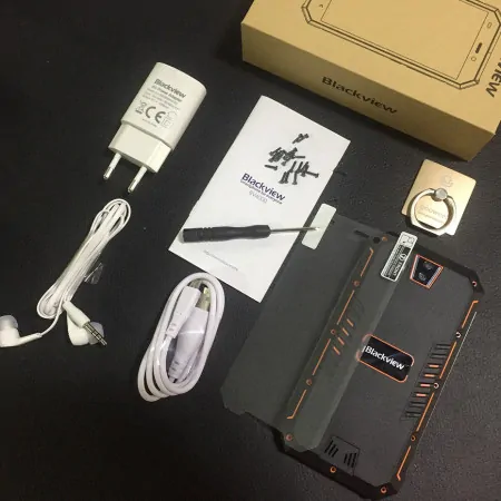 Blackview BV4000 Pro